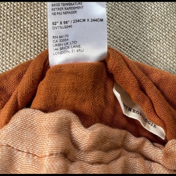 Reversible Airy Gauze Duvet Cover and Shams - Picture 6 of 8